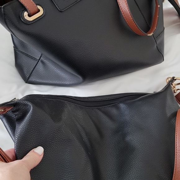 G.H. Bass & Co. 3-in-1 tote, purse and wallet. - Picture 10 of 14